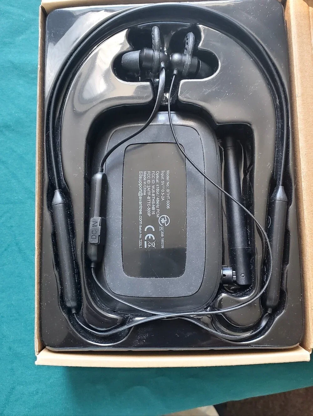 HT5006 Wireless In-Ear Headphones Transmitter Set - Black